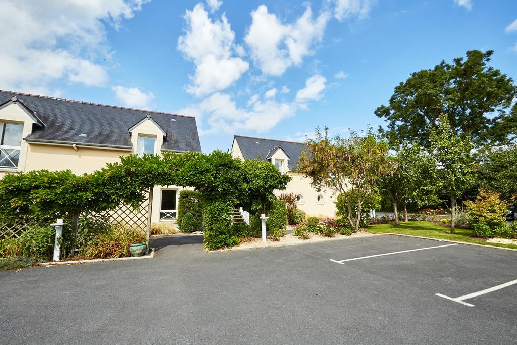 Domaine De L'hostreiere Hotel 3*
