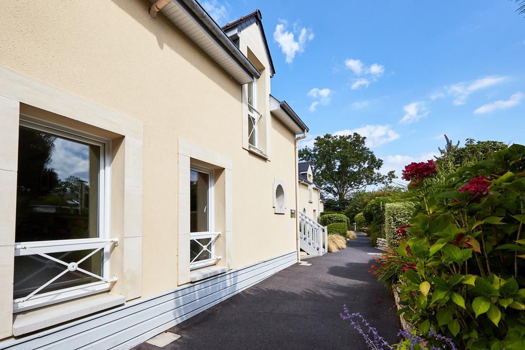 Domaine De L'hostreiere Hotel 3*